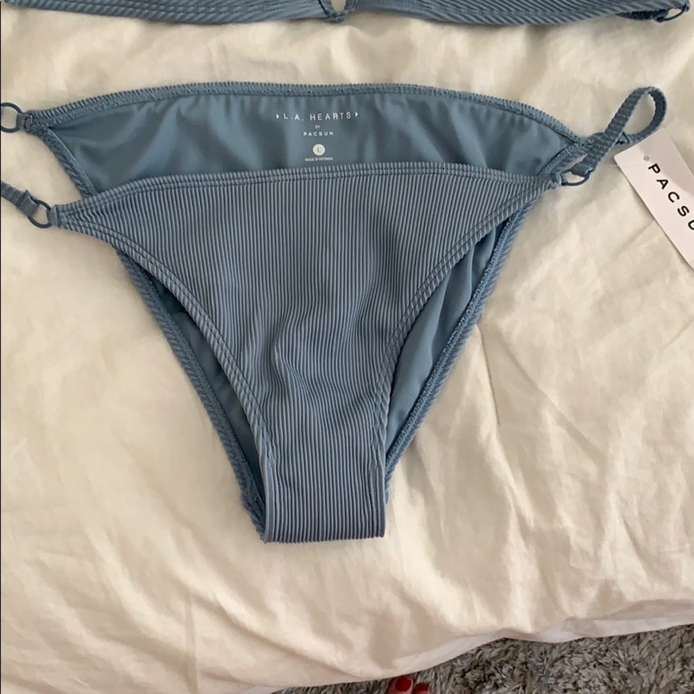 Swimsuit bottoms